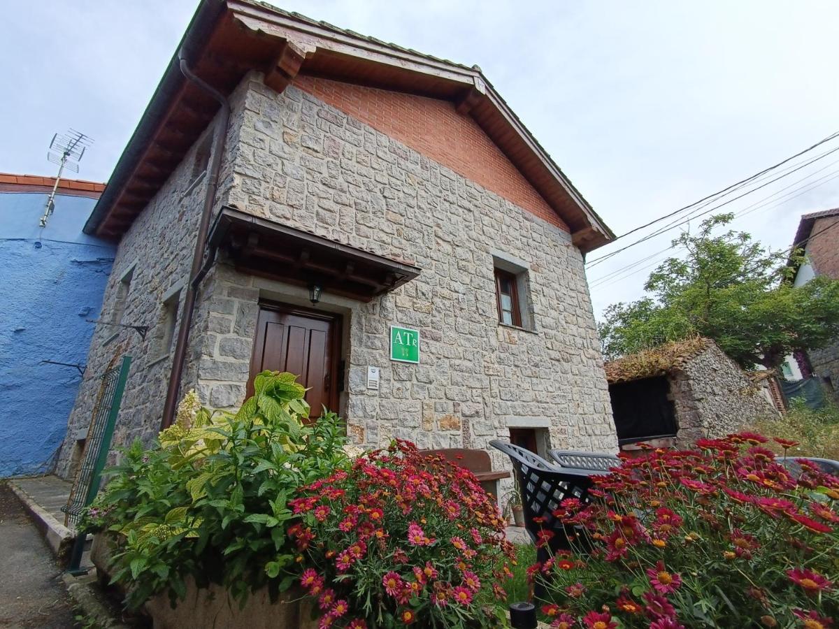 Romantico Acogedor Apartamento En Llanes Esterno foto